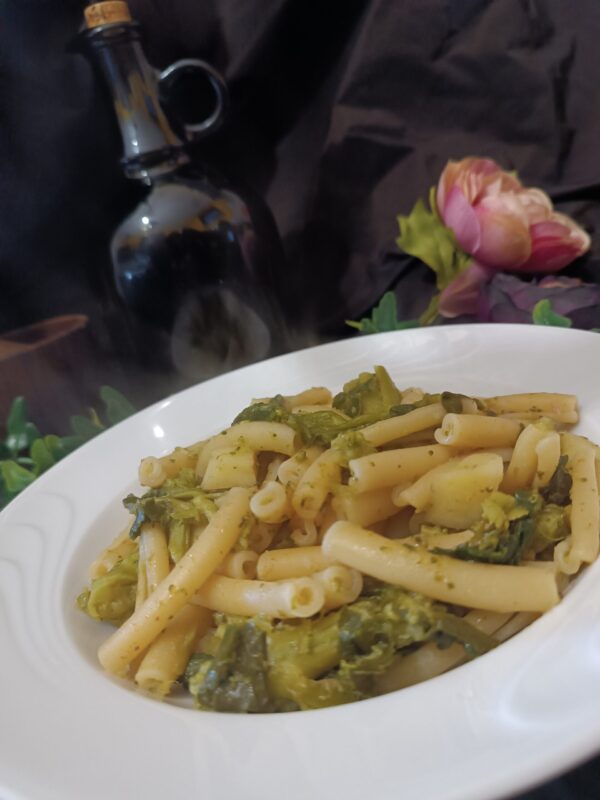 Ziti con brócoli y anchoas.