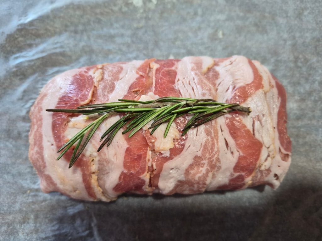 Rollo de Carne Envuelto en Bacon