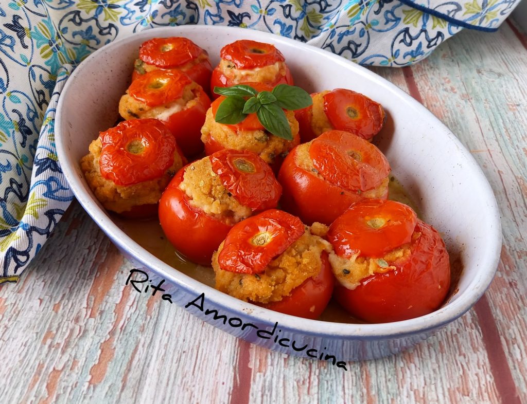Tomates al horno rellenos a la siciliana