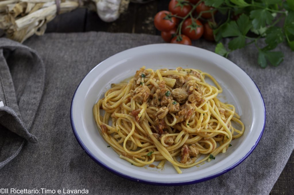 LINGUINE CON ATÚN