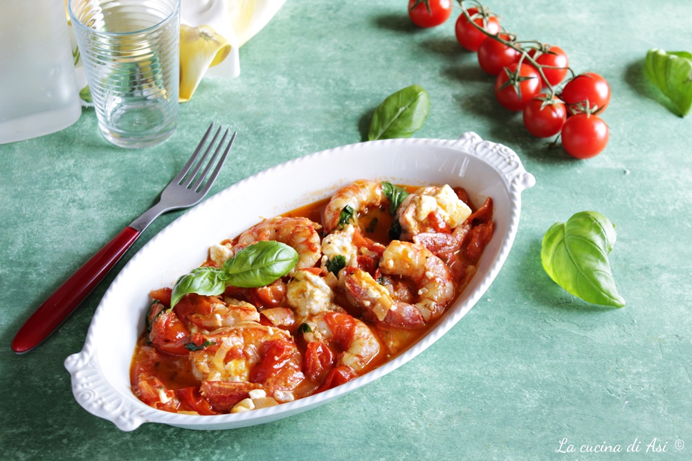 Langostinos y feta a la griega