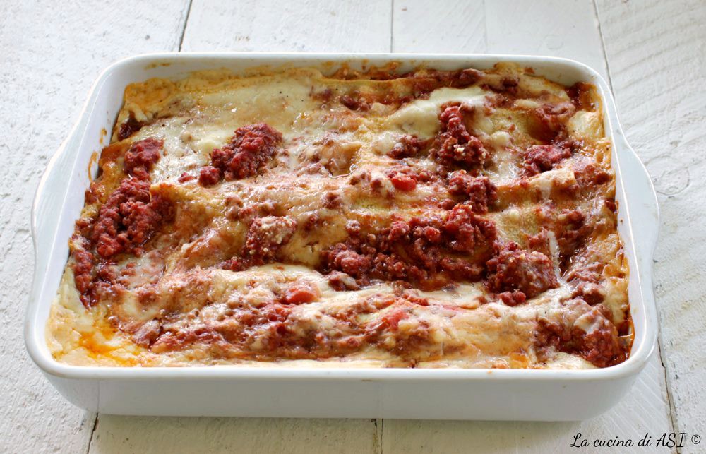 LASAÑA CON RAGÚ Y BECHAMEL receta suculenta