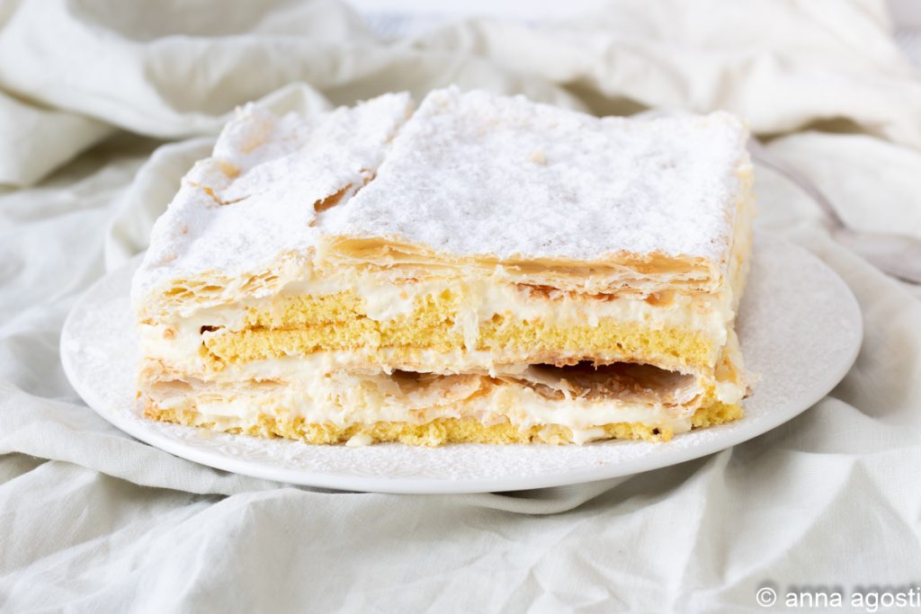 milhojas con crema chantilly