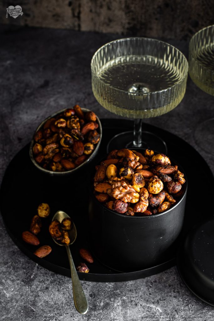 Almendras y nueces saladas