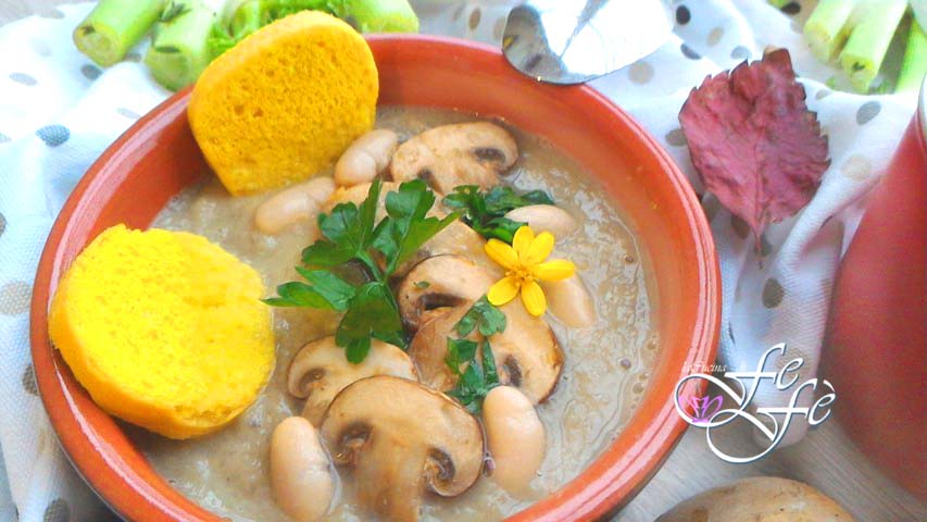 CREMA DE HINOJOS, SETAS Y FRIJOLES CANNELLINI