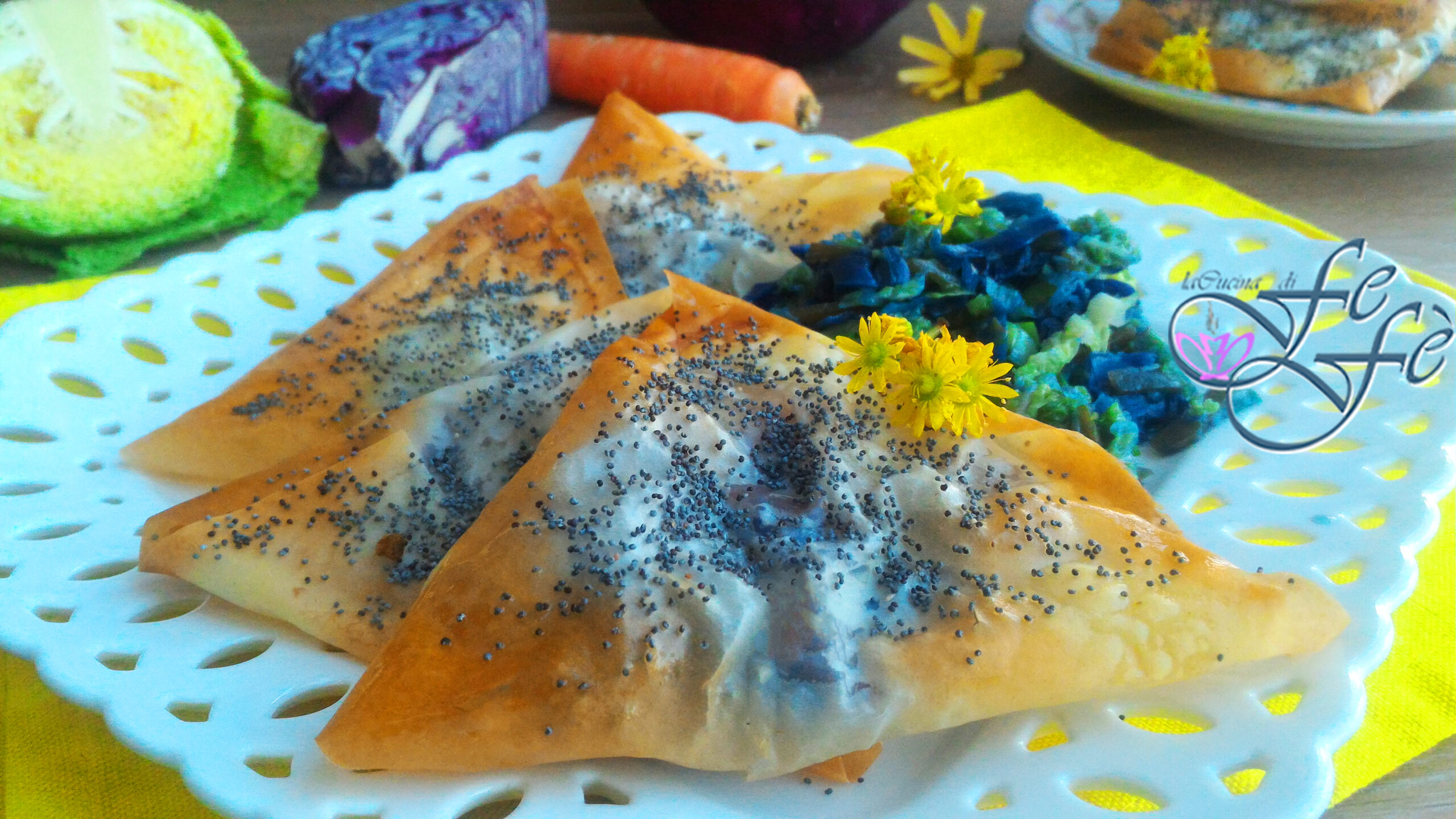 TRIÁNGULOS DE PASTA FILO SALADOS CON VERDURAS Y SCAMORZA AHUMADA