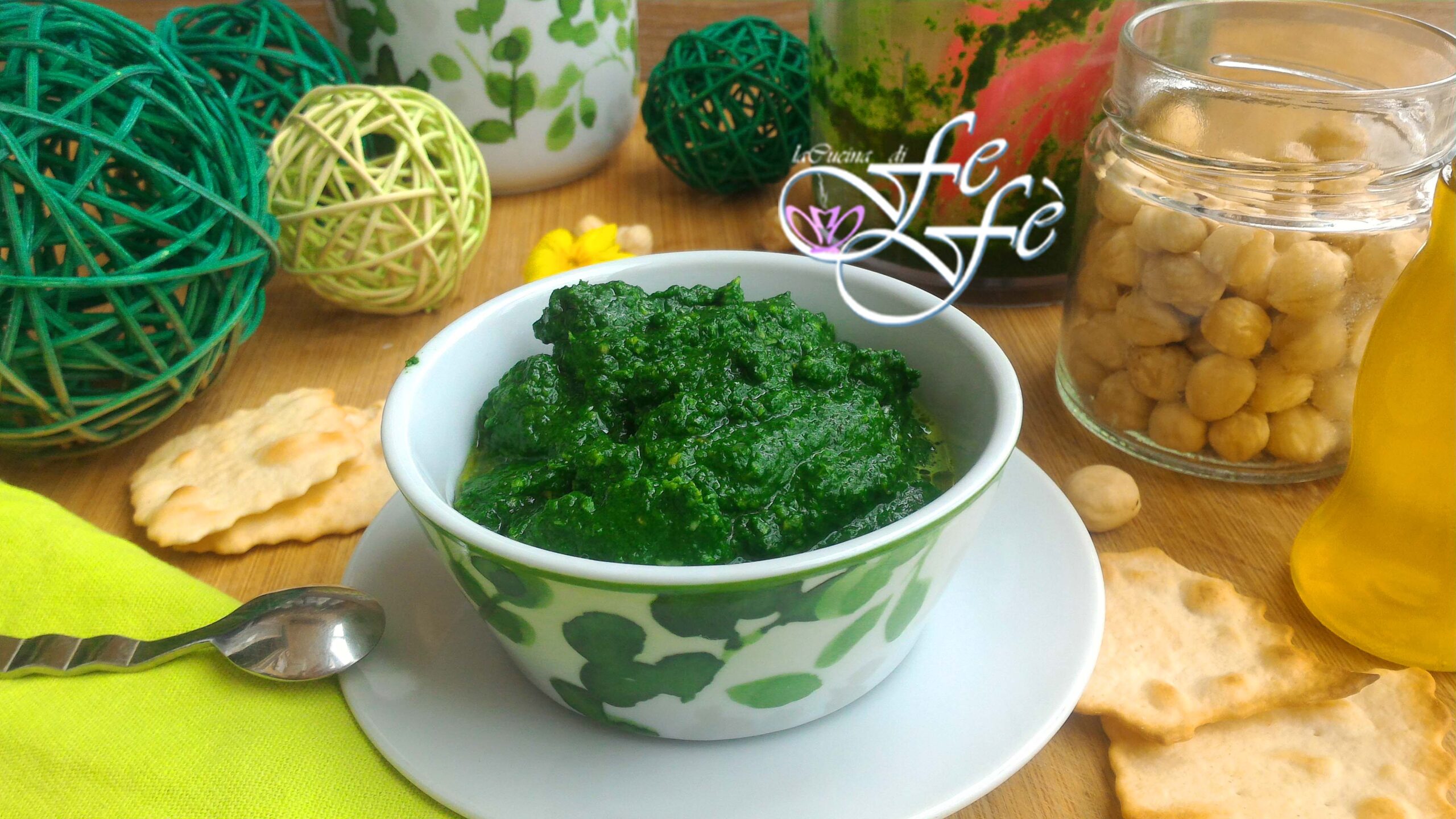 PESTO DE COL RIZADA NEGRA