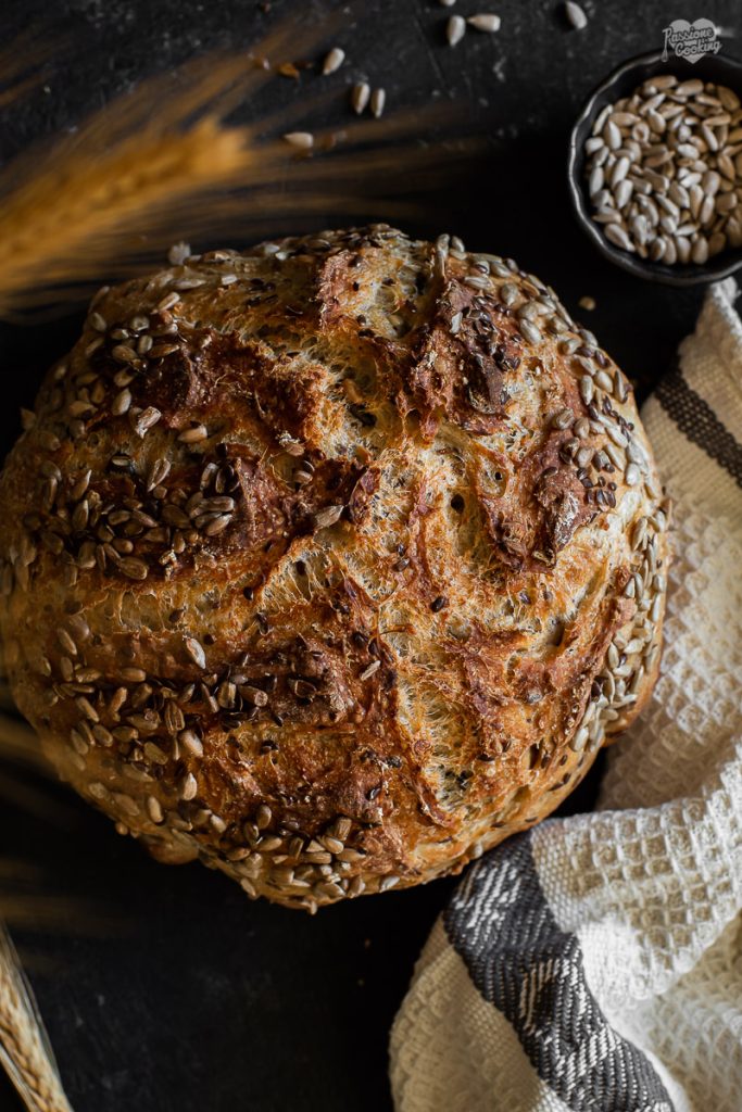 Pan de semillas con copos de avena
