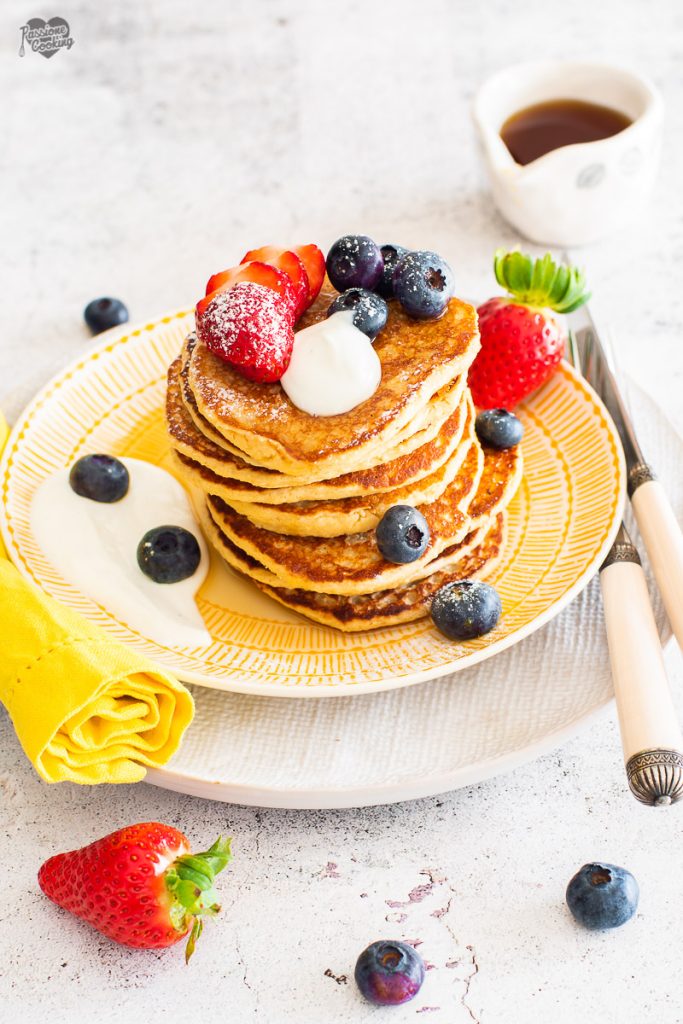 Pancakes proteicos de yogur y avena