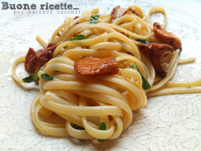 Nido de pasta con setas chantarela