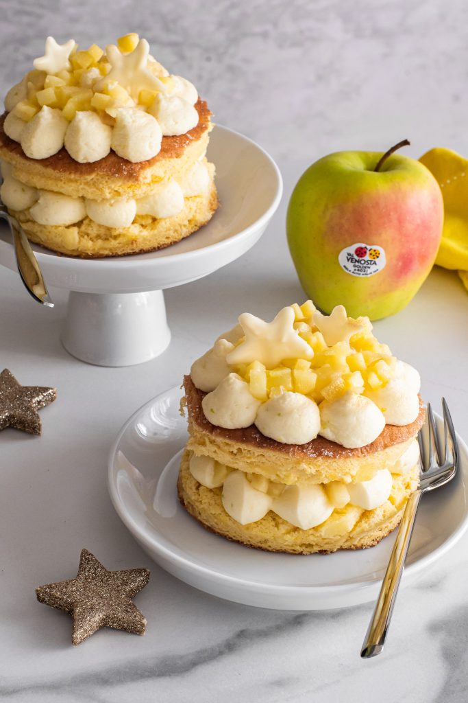 Pastelitos de manzana con crema de mascarpone