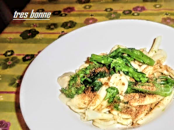 ORECCHIETTE Y MACARRONES A LA PLANCHA CON GRELOS