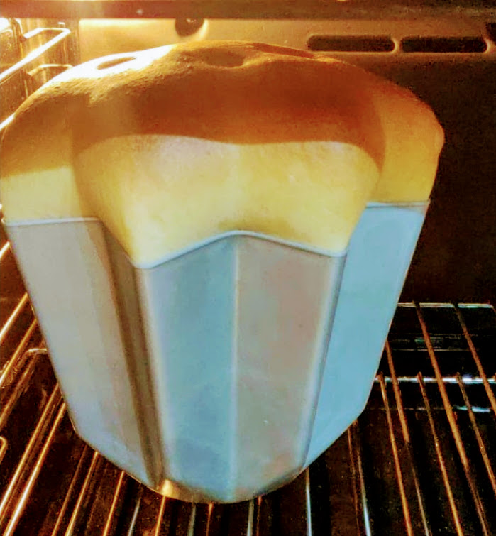 Pandoro Siciliano al aroma de mandarina