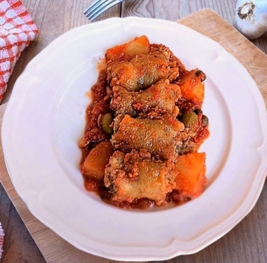 Rollitos de callos de bacalao a la Messinesa