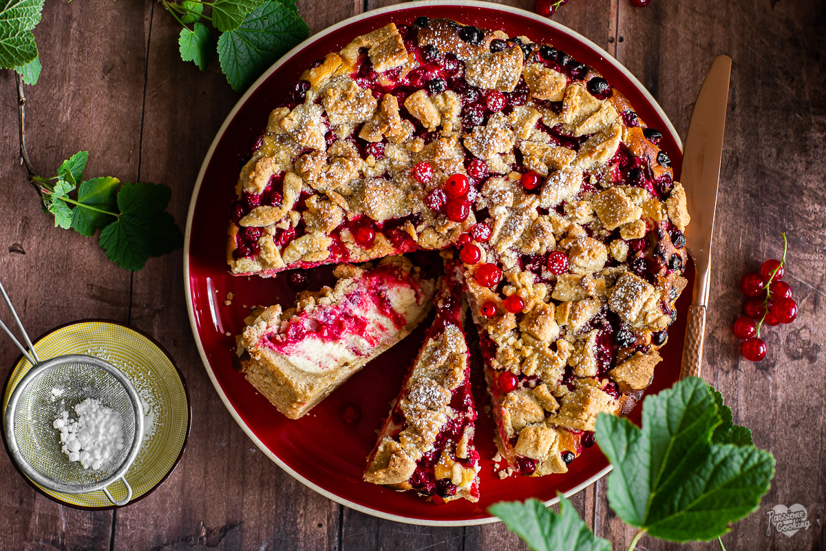 Tarta de ricotta y grosellas