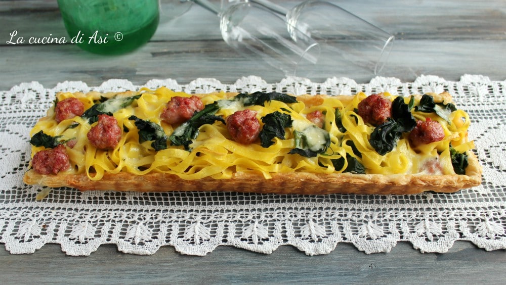 Tarta salada de tallarines