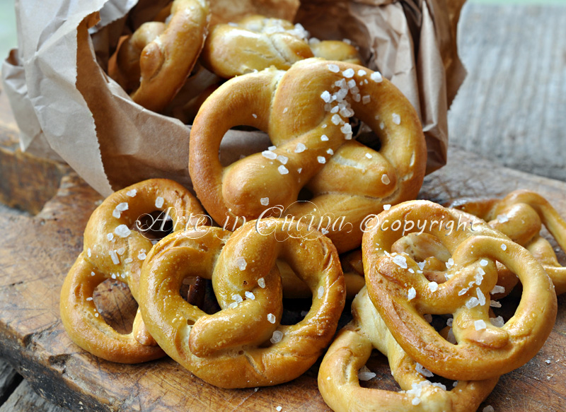 Bretzel o pretzel receta sin sosa cáustica