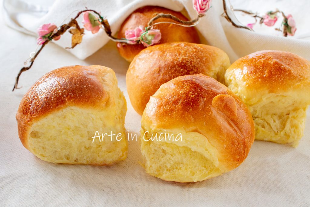 Brioche suaves para rellenar
