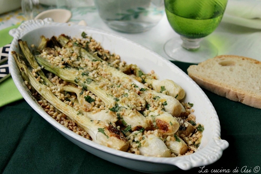 cebolletas crujientes con almendras.