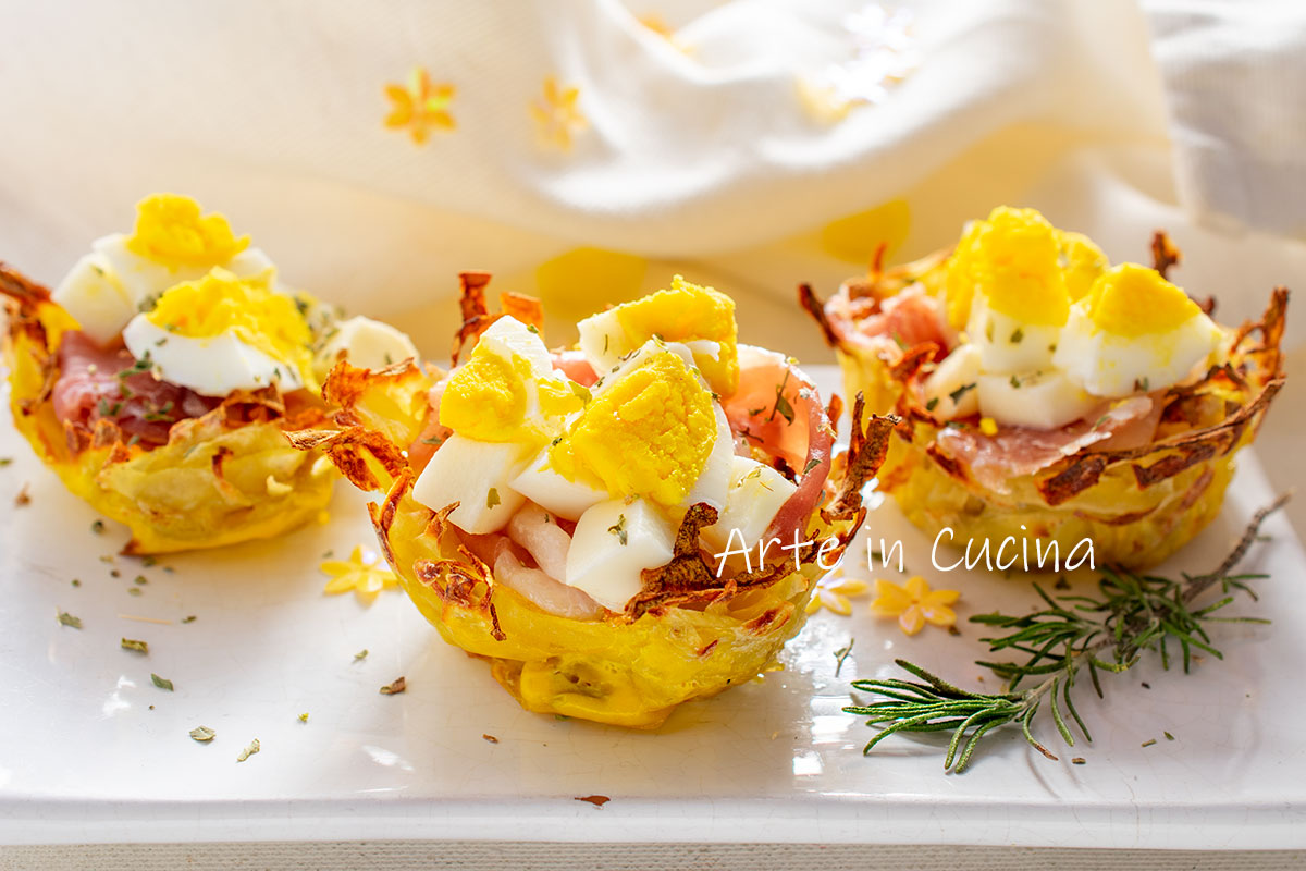 Cestitas de patatas aperitivo delicioso