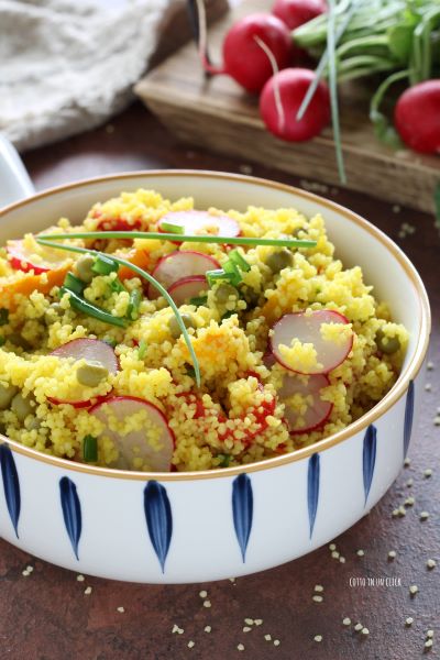 condimenta con aceite, unas gotas de tabasco y sirve