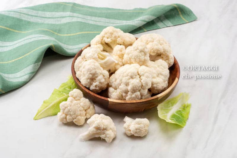 cortar los ramilletes de coliflor