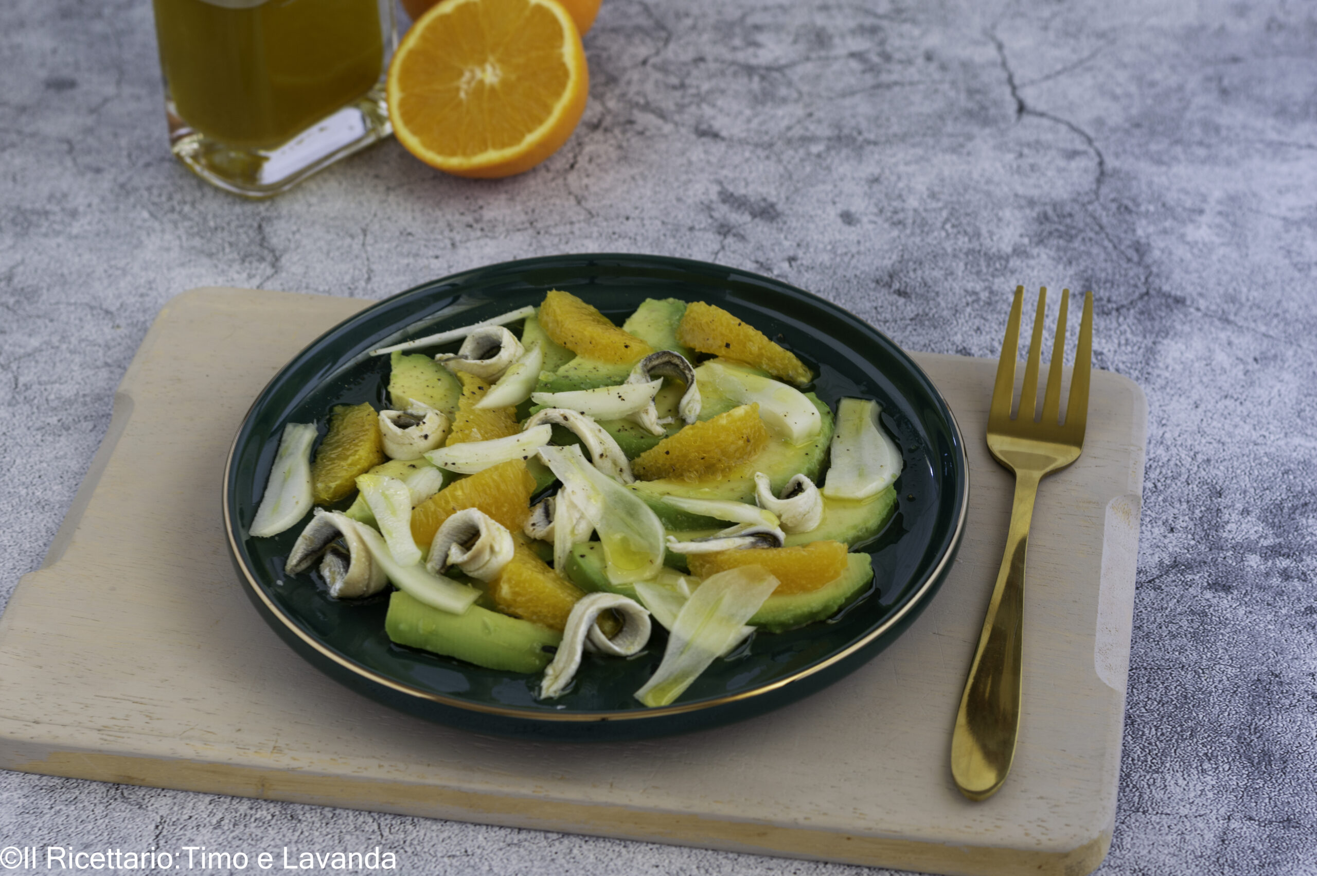 Ensalada con boquerones marinados