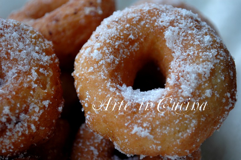 FATTI FRITTI o FRATI FRITTI PARAFRITTUS receta original de la abuela