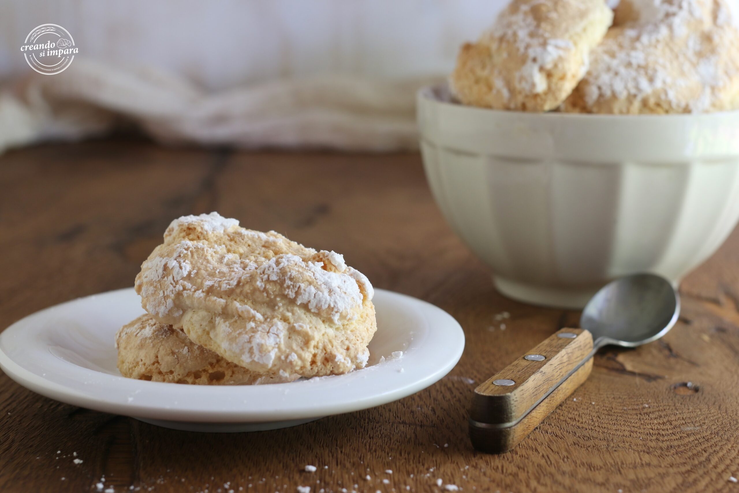 Galletas blandas de 3 ingredientes a las almendras