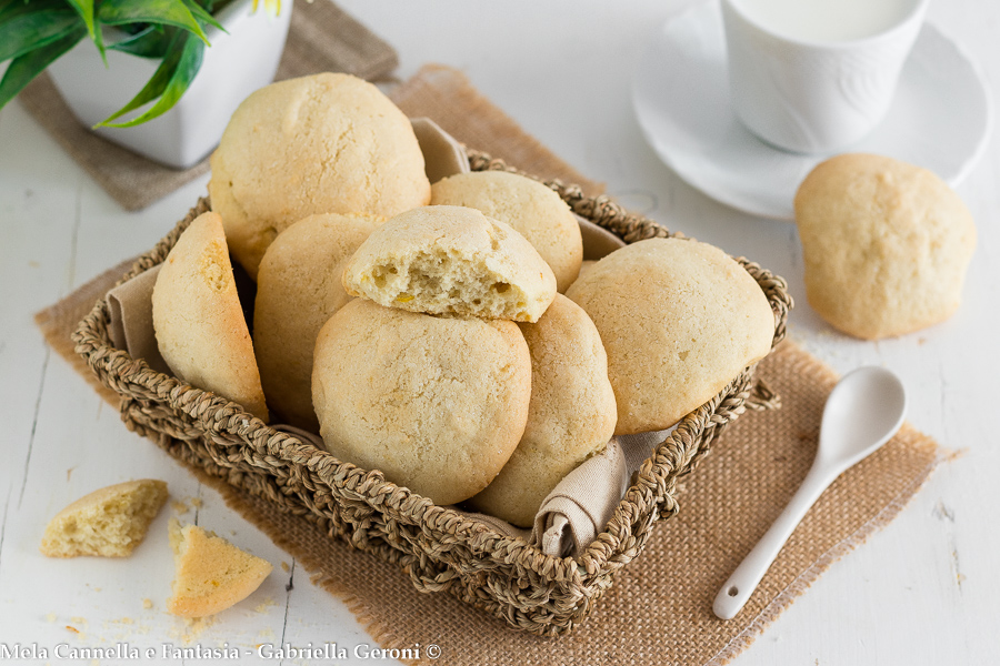 Galletas a la cuchara con amoníaco