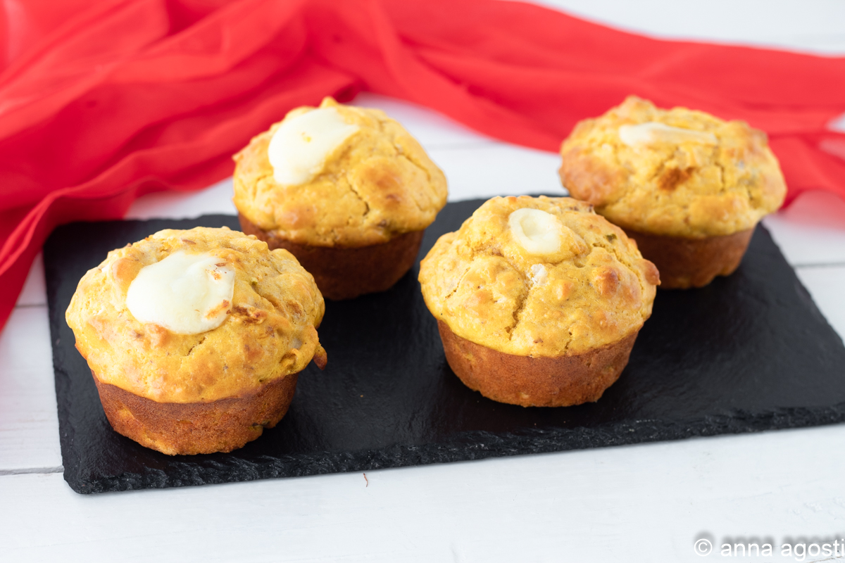 MUFFIN SALADOS CON CALABAZA y mozzarella