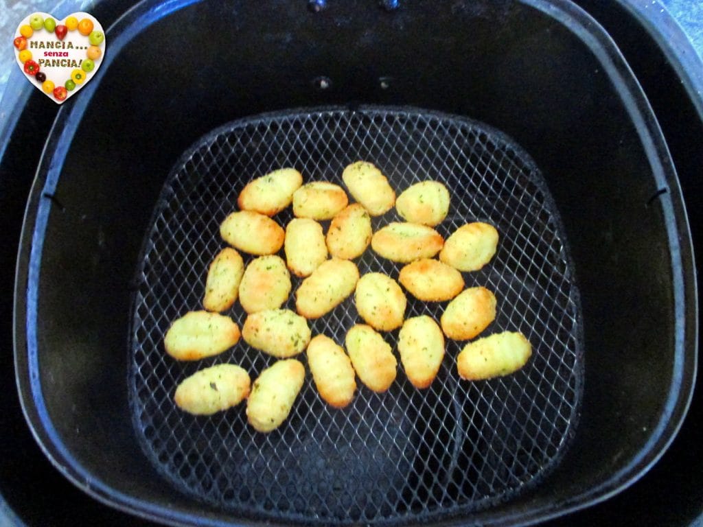 Ñoquis de patata fritos en la freidora de aire, Come sin Pancia