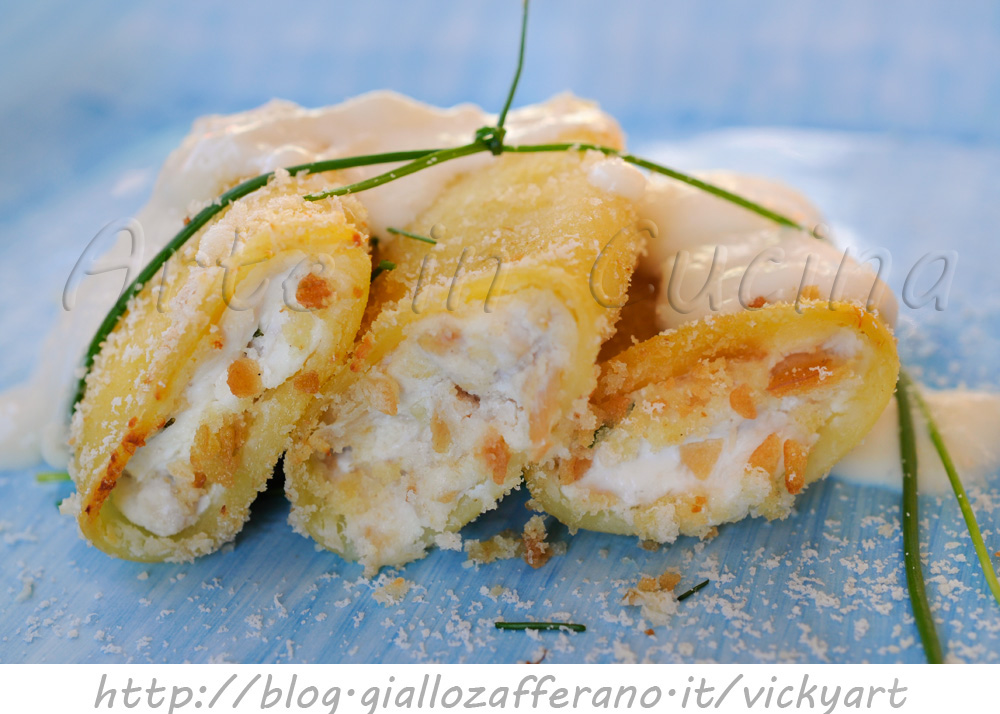 Paccheri rellenos de ricotta y atún gratinados al horno
