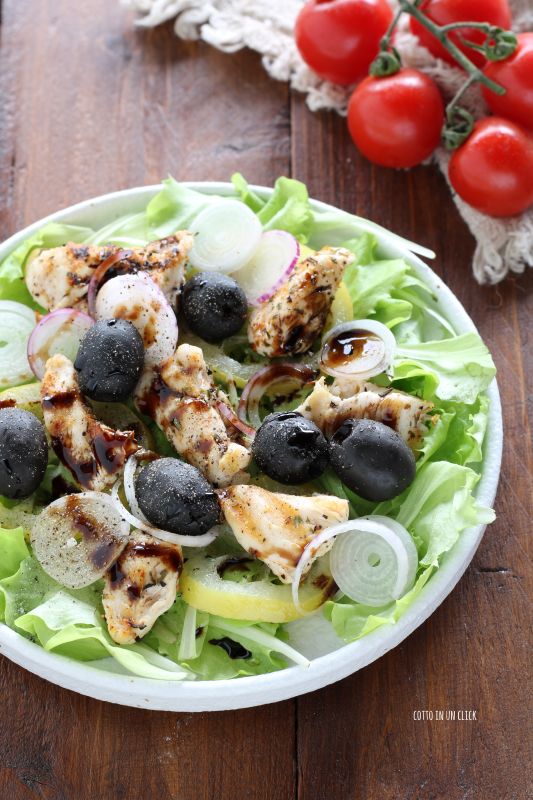 ensalada de pollo a la parrilla