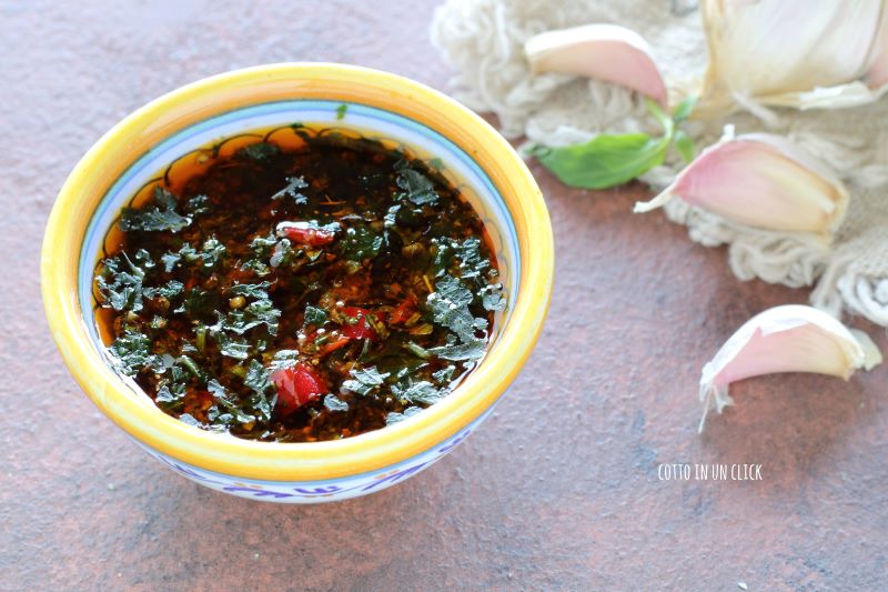 Salsa chimichurri, receta tradicional argentina