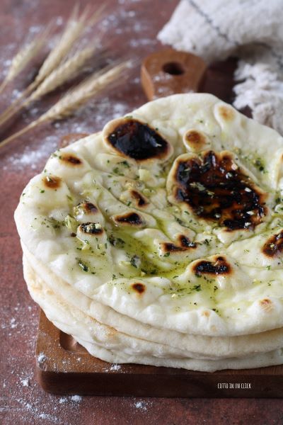 pincelar con mantequilla aromatizada y servir