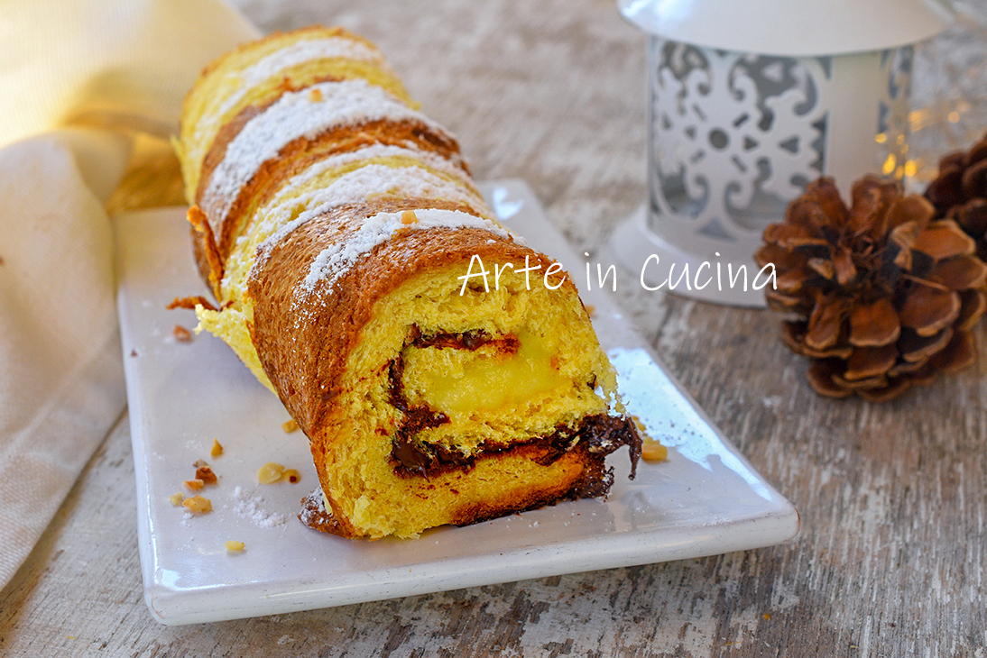 Rollo de pandoro con Nutella y crema pastelera