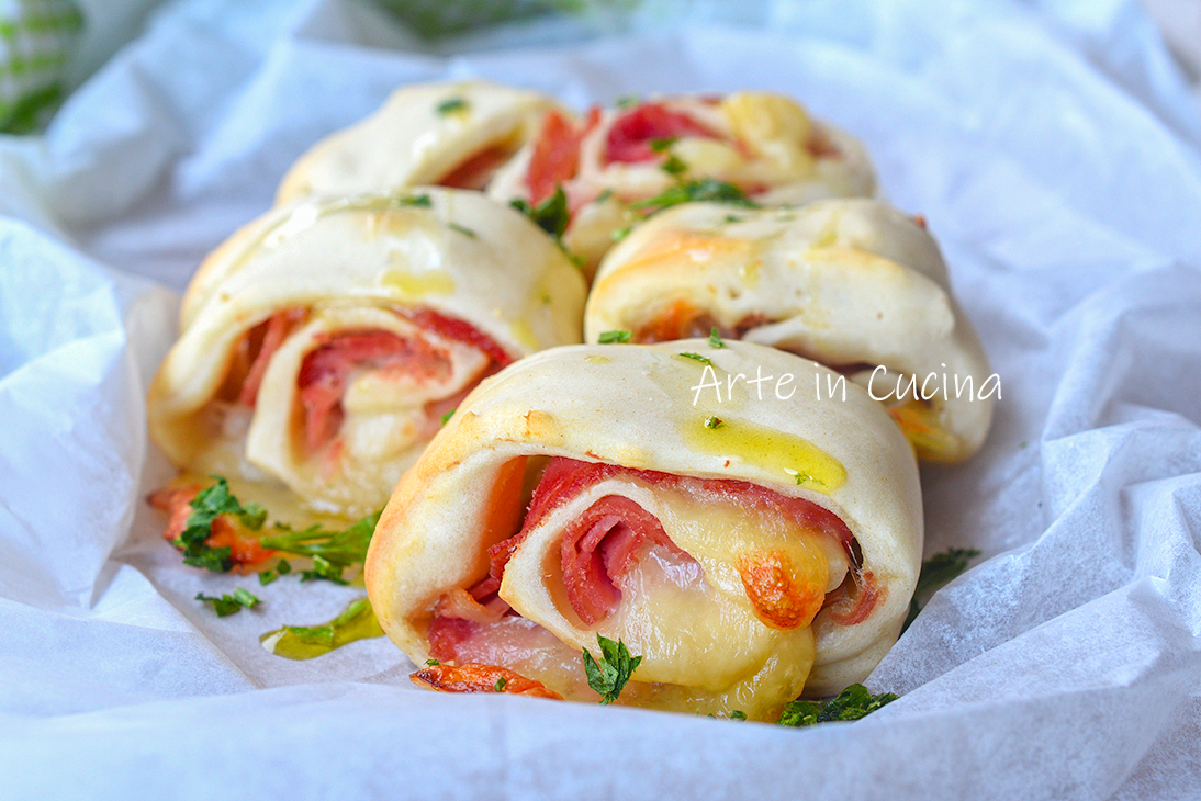 Rollos rápidos de jamón y queso sin hojaldre