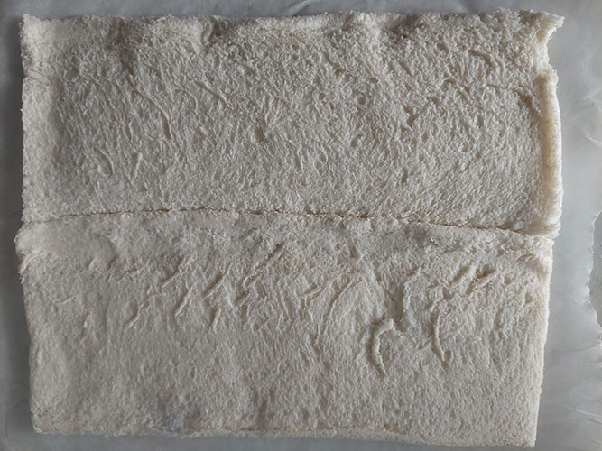 Rolo de sándwich con jamón pan de molde enrollado