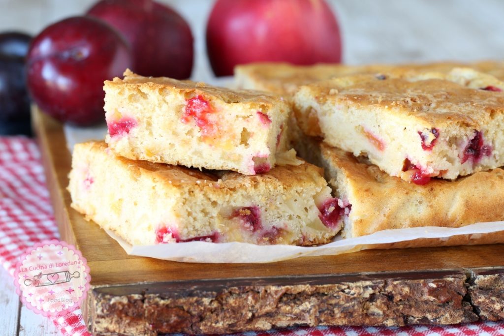 tarta de manzana y ciruelas