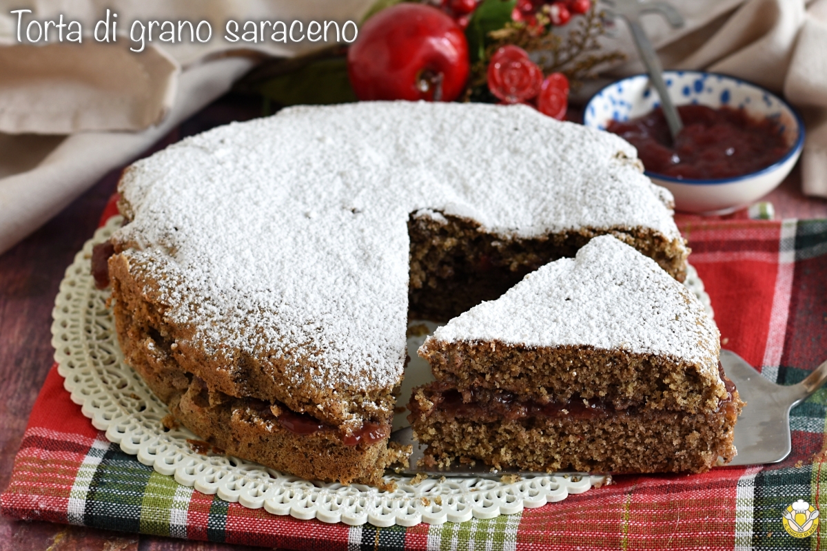 Tarta de trigo sarraceno y arándanos rojos