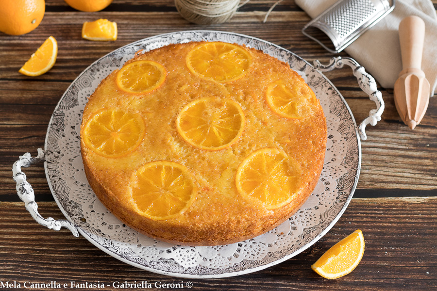 Tarta invertida de naranja sin lactosa muy suave