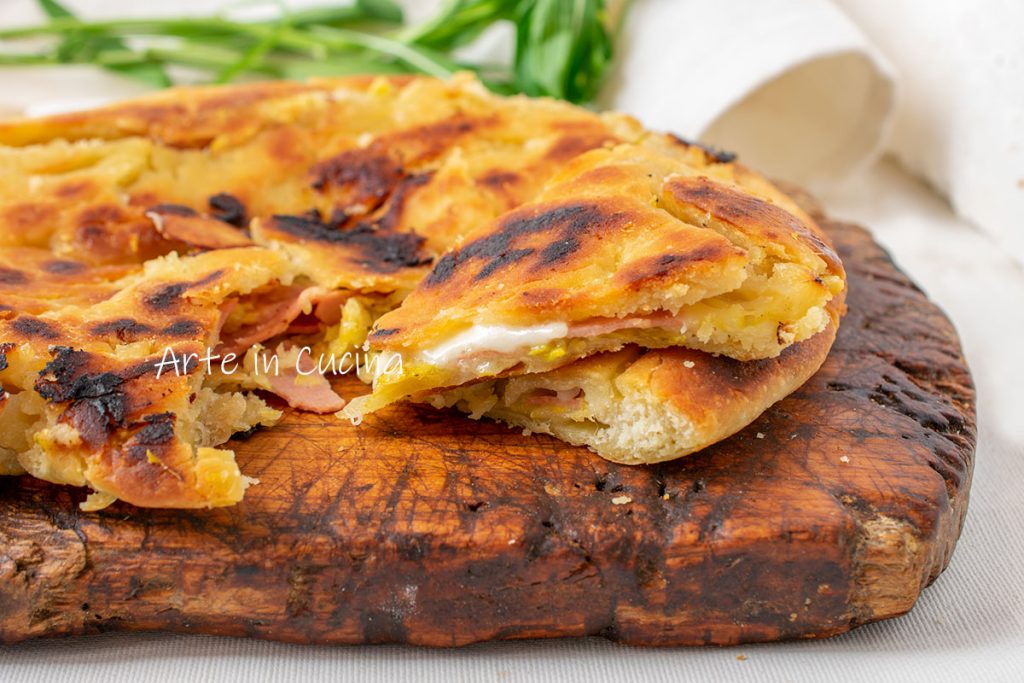 Tarta schiacciata mortadela y calabacines