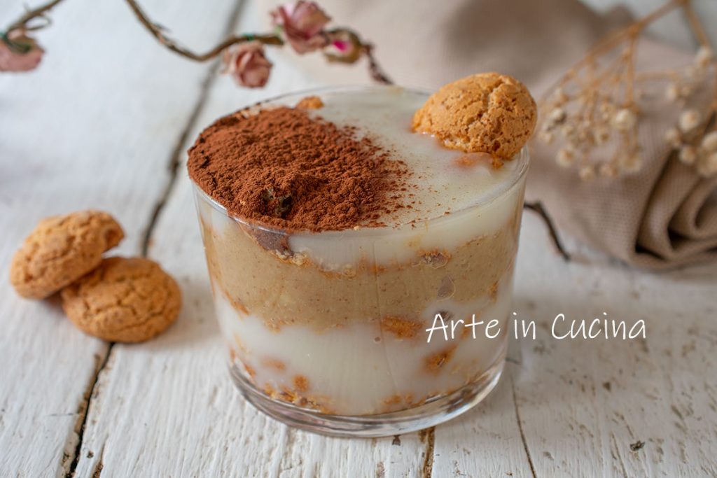 Tiramisú crema de leche y amaretti