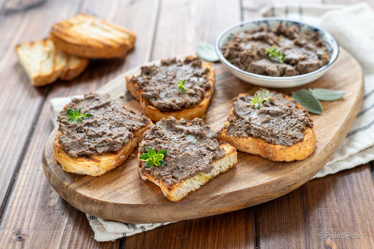 Tostadas de hígados
