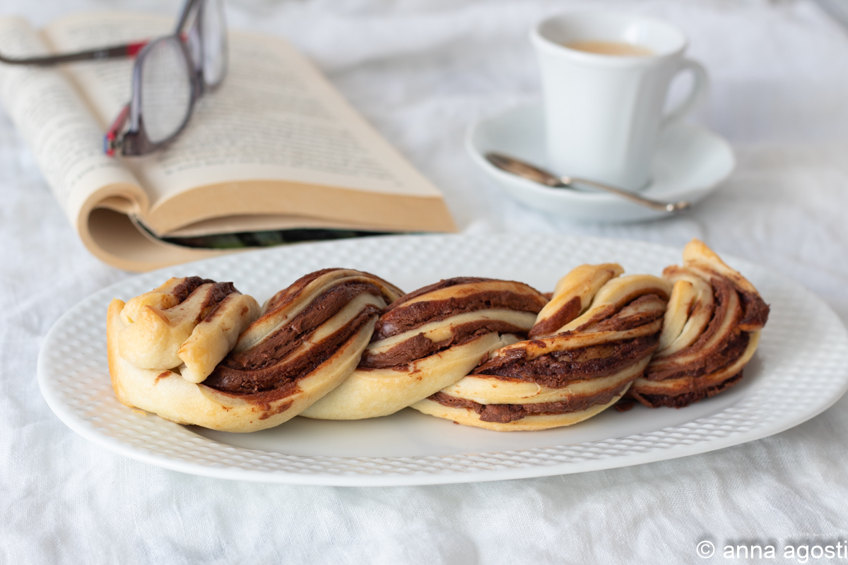 TRENZA DE NUTELLA