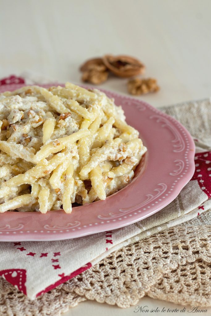 trofie ricotta y nueces