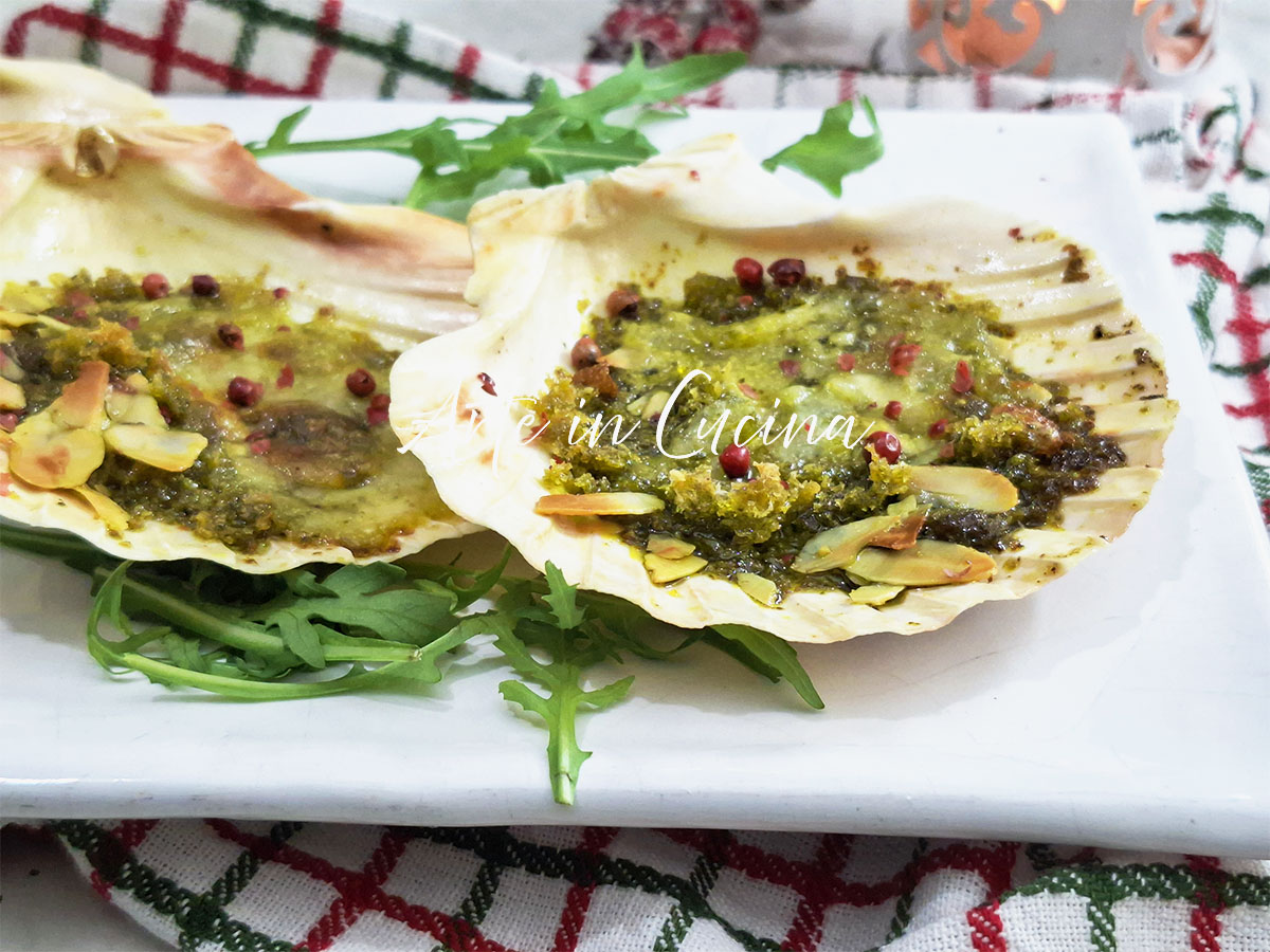 CONCHAS de VIEIRA con pesto y provola
