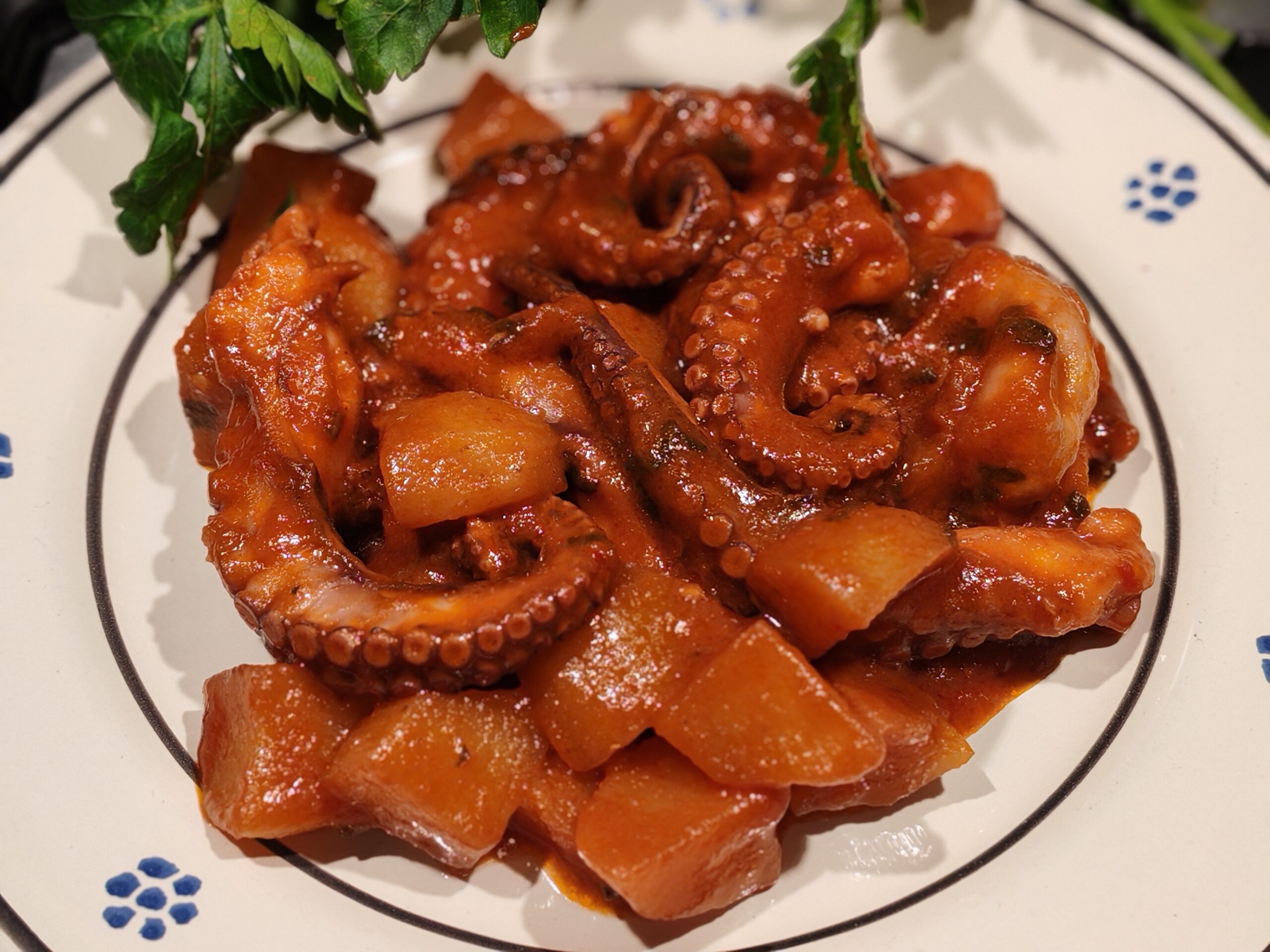 Pulpo guisado con patatas