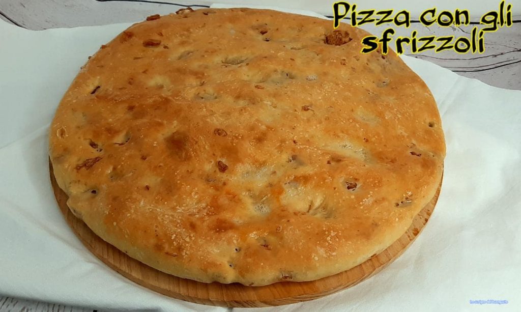 Pizza con chicharrones